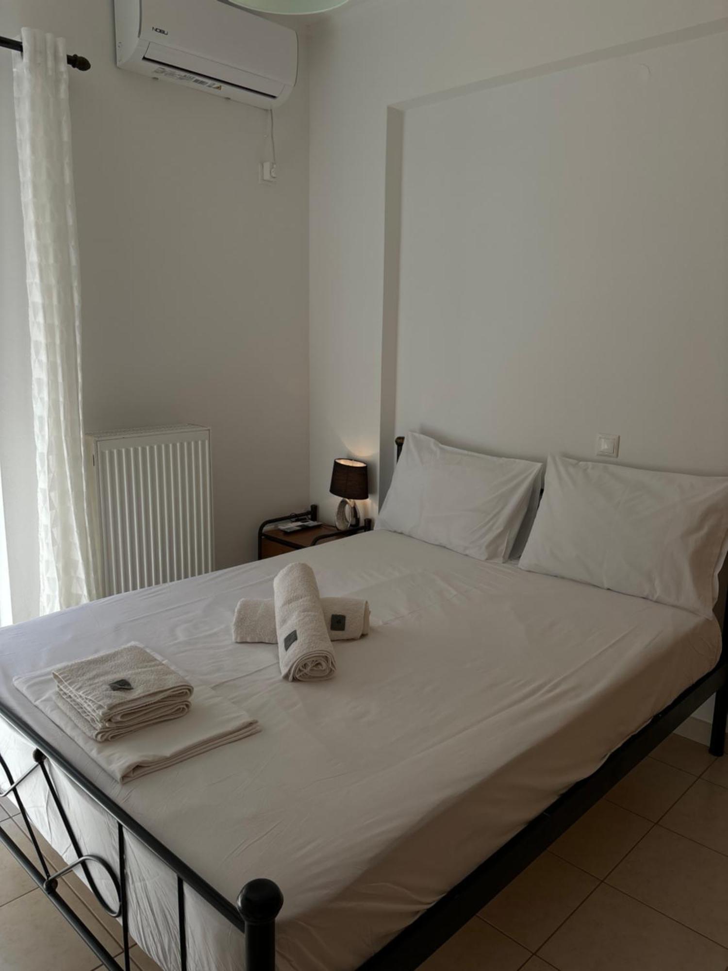 Kanelli΄S Apartments โมเน็มวาซี ภายนอก รูปภาพ